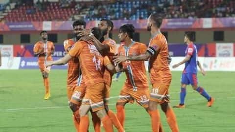 SuperCup: I-League चैंपियन चेन्नई ने ISL चैंपियन बेंगलुरु को 2-1 से हराकर किया नॉकआउट SuperCup: I-League चैंपियन चेन्नई ने ISL चैंपियन बेंगलुरु को 2-1 से हराकर किया नॉकआउट
