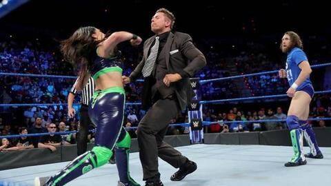 WWE: पुरुषों के खिलाफ फाइट करने और खिताब जीतने वाली 5 महिला रेसलर्स, देखें वीडियो WWE: पुरुषों के खिलाफ फाइट करने और खिताब जीतने वाली 5 महिला रेसलर्स, देखें वीडियो