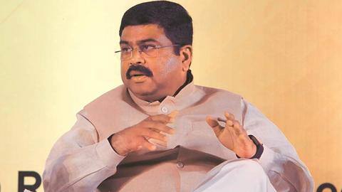 केन्द्रीय विद्यालयों में नहीं बढ़ाई जाएंगी सीटों की संख्या- शिक्षा मंत्री धर्मेंद्र प्रधान केन्द्रीय विद्यालयों में नहीं बढ़ाई जाएंगी सीटों की संख्या- शिक्षा मंत्री धर्मेंद्र प्रधान