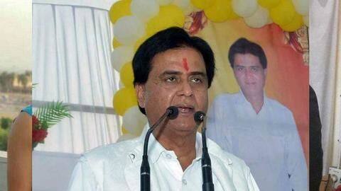 राजस्थान: चुनाव प्रचार के दौरान बोले भाजपा मंत्री, मुझे वोट नहीं दिया तो कर लूंगा सुसाइड राजस्थान: चुनाव प्रचार के दौरान बोले भाजपा मंत्री, मुझे वोट नहीं दिया तो कर लूंगा सुसाइड