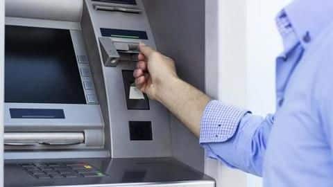 RBI ने दिया निर्देश, अगर ATM में नहीं होगा कैश तो बैंकों को भरना होगा जुर्माना RBI ने दिया निर्देश, अगर ATM में नहीं होगा कैश तो बैंकों को भरना होगा जुर्माना