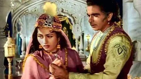 बॉलीवुड की इन चार पुरानी रोमांटिक फिल्मों को देखकर भर आएँगी आपकी आँखें बॉलीवुड की इन चार पुरानी रोमांटिक फिल्मों को देखकर भर आएँगी आपकी आँखें
