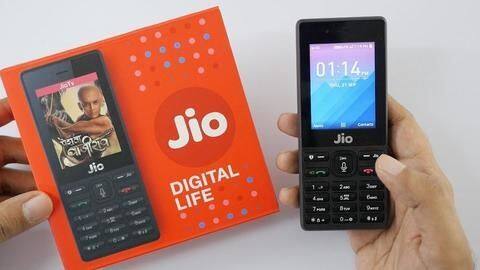 रिलायंस ने जियोफोन उपयोगकर्ताओं के लिए पेश किया 'ऑल-इन-वन' प्रीपेड प्लान, जानें लाभ रिलायंस ने जियोफोन उपयोगकर्ताओं के लिए पेश किया 'ऑल-इन-वन' प्रीपेड प्लान, जानें लाभ