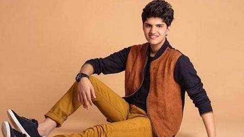 इस लड़के के जज्बे को सलाम, ऑटिज़्म से पीड़ित होने के बावजूद करता है मॉडलिंग इस लड़के के जज्बे को सलाम, ऑटिज़्म से पीड़ित होने के बावजूद करता है मॉडलिंग