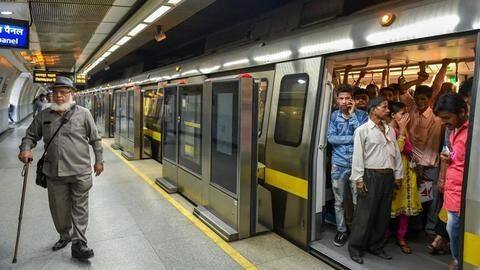 क्या होता है दिल्ली मेट्रो में आपके द्वारा खोई हुई चीज़ों का? यहाँ जानें क्या होता है दिल्ली मेट्रो में आपके द्वारा खोई हुई चीज़ों का? यहाँ जानें