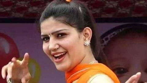 गूगल पर 2018 में सबसे ज्यादा सर्च सितारों की लिस्ट में टॉप 10 में सपना चौधरी गूगल पर 2018 में सबसे ज्यादा सर्च सितारों की लिस्ट में टॉप 10 में सपना चौधरी