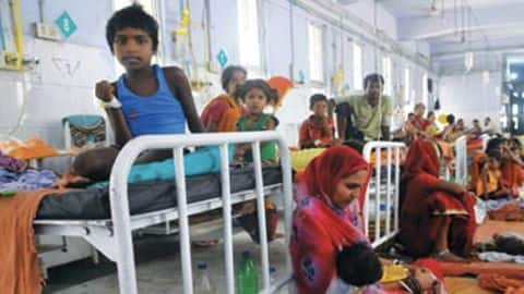 बिहार में चमकी बुखार से 43 बच्चों की मौत, जानें इसके लक्षण और घरेलू उपचार बिहार में चमकी बुखार से 43 बच्चों की मौत, जानें इसके लक्षण और घरेलू उपचार
