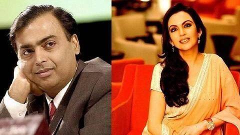 मुकेश अंबानी ने ट्रैफिक सिग्नल पर किया था नीता को प्रपोज़, जानें कैसे शुरू हुई प्रेम-कहानी मुकेश अंबानी ने ट्रैफिक सिग्नल पर किया था नीता को प्रपोज़, जानें कैसे शुरू हुई प्रेम-कहानी
