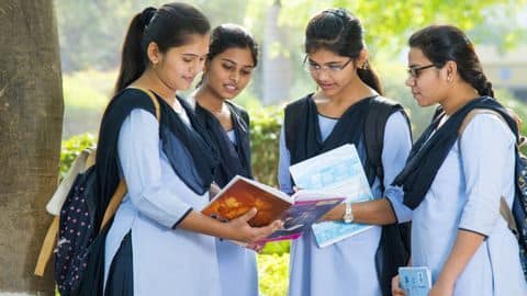 CBSE उड़ान प्रोजेक्ट के तहत छात्रवृत्ति देकर इंजीनियरिंग से जोड़ा जाएगा छात्राओं को CBSE उड़ान प्रोजेक्ट के तहत छात्रवृत्ति देकर इंजीनियरिंग से जोड़ा जाएगा छात्राओं को
