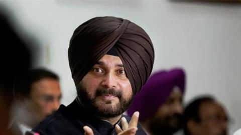 पुलवामा हमला: पकिस्तान का हाथ होने के सवाल पर सिद्धू बोले- आतंकवाद का कोई देश नहीं पुलवामा हमला: पकिस्तान का हाथ होने के सवाल पर सिद्धू बोले- आतंकवाद का कोई देश नहीं