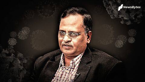 दिल्ली: तेज बुखार आने के बाद अस्पताल में भर्ती कराए गए स्वास्थ्य मंत्री सत्येंद्र जैन दिल्ली: तेज बुखार आने के बाद अस्पताल में भर्ती कराए गए स्वास्थ्य मंत्री सत्येंद्र जैन