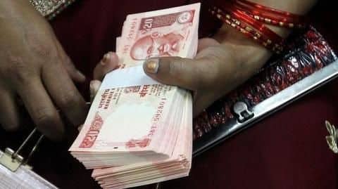 जल्द ही 20 रुपये का नया नोट जारी करेगा RBI, पुराने नोट भी रहेंगे चलन में जल्द ही 20 रुपये का नया नोट जारी करेगा RBI, पुराने नोट भी रहेंगे चलन में