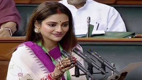 नुसरत जहां के खिलाफ जारी हुआ फतवा, समर्थन में उतरीं भाजपा नेता साध्वी, जानें मामला नुसरत जहां के खिलाफ जारी हुआ फतवा, समर्थन में उतरीं भाजपा नेता साध्वी, जानें मामला