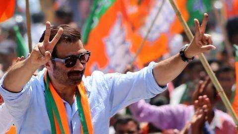 कांग्रेस नेता बोले- चाहे सनी देओल आए या सनी लिओनी, इस आंधी में कोई नहीं टिकेगा कांग्रेस नेता बोले- चाहे सनी देओल आए या सनी लिओनी, इस आंधी में कोई नहीं टिकेगा