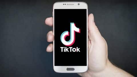 टिक-टॉक वीडियो बनाते वक्त घायल हुए युवक ने अस्पताल में तोड़ा दम टिक-टॉक वीडियो बनाते वक्त घायल हुए युवक ने अस्पताल में तोड़ा दम