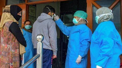 भारत में 43.70 लाख पहुंची कोरोना संक्रमितों की संख्या, बीते दिन सामने आए लगभग 90,000 मामले भारत में 43.70 लाख पहुंची कोरोना संक्रमितों की संख्या, बीते दिन सामने आए लगभग 90,000 मामले