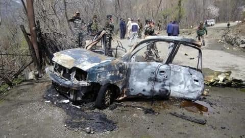 बनिहाल कार धमाके के आरोपी का कबूलनामा, कहा- CRPF काफिला उड़ाने का मिला था आदेश बनिहाल कार धमाके के आरोपी का कबूलनामा, कहा- CRPF काफिला उड़ाने का मिला था आदेश