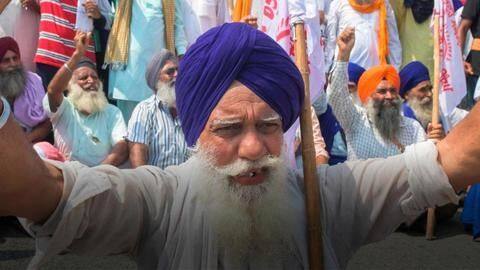 कृषि विधेयकों के विरोध में आज किसानों का भारत बंद, बड़ी बातें कृषि विधेयकों के विरोध में आज किसानों का भारत बंद, बड़ी बातें