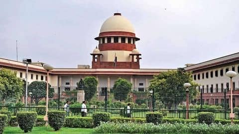 जम्मूू-कश्मीर में जारी प्रतिबंधों को लेकर सुप्रीम कोर्ट में सुनवाई आज, आजाद की भी याचिका शामिल जम्मूू-कश्मीर में जारी प्रतिबंधों को लेकर सुप्रीम कोर्ट में सुनवाई आज, आजाद की भी याचिका शामिल