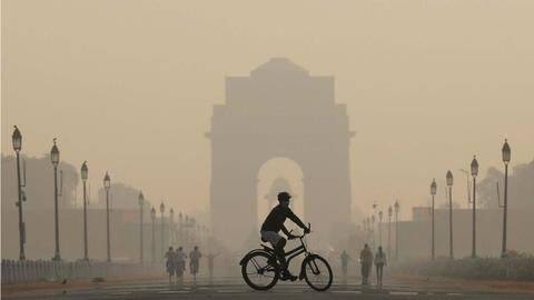 10 महीने के अंदर दिल्ली में स्मॉग टावर नहीं लगे तो मानी जाएगी अवमानना- सुप्रीम कोर्ट 10 महीने के अंदर दिल्ली में स्मॉग टावर नहीं लगे तो मानी जाएगी अवमानना- सुप्रीम कोर्ट