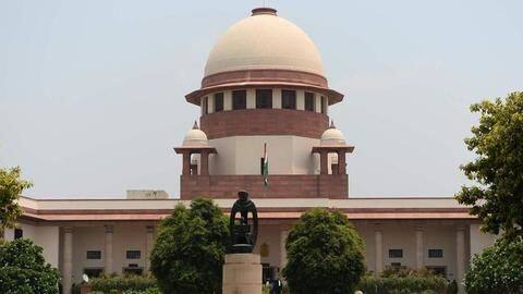 सुप्रीम कोर्ट का फैसला: इलेक्टोरल बॉन्ड पर रोक नहीं, सभी पार्टियां चुनाव आयोग को देंगी ब्यौरा सुप्रीम कोर्ट का फैसला: इलेक्टोरल बॉन्ड पर रोक नहीं, सभी पार्टियां चुनाव आयोग को देंगी ब्यौरा