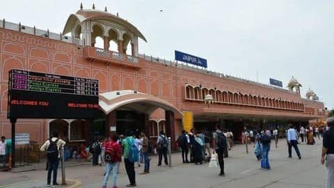 मुंबई से जयपुर आई महिला की प्लेटफॉर्म पर मौत, रिपोर्ट में हुई कोरोना संक्रमण की पुष्टि मुंबई से जयपुर आई महिला की प्लेटफॉर्म पर मौत, रिपोर्ट में हुई कोरोना संक्रमण की पुष्टि