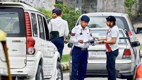 हरियाणा चुनावों के ऐलान के बाद गुरुग्राम में ट्रैफिक चालान में 97 फीसदी की कमी हरियाणा चुनावों के ऐलान के बाद गुरुग्राम में ट्रैफिक चालान में 97 फीसदी की कमी