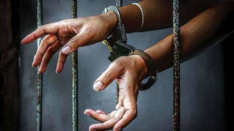 फतेहपुर: पत्ते तोड़ने के कारण पिटाई से दुखी दलित युवक ने फांसी लगाई, दो गिरफ्तार फतेहपुर: पत्ते तोड़ने के कारण पिटाई से दुखी दलित युवक ने फांसी लगाई, दो गिरफ्तार