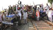 कृषि कानून: रेलवे परिसरों से धरने हटाएंगे किसान संगठन, मालगाड़ियों के संचालन के लिए उठाया कदम