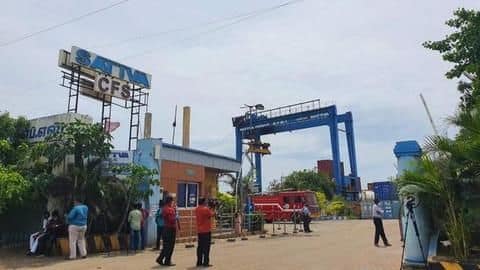 चेन्नई: 12,000 की आबादी के दो किलोमीटर के दायरे में रखा है 740 टन अमोनियम नाइट्रेट चेन्नई: 12,000 की आबादी के दो किलोमीटर के दायरे में रखा है 740 टन अमोनियम नाइट्रेट