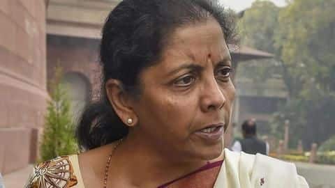 लोकसभा में राफेल डील पर बोलीं रक्षा मंत्री- देश को गुमराह कर रही कांग्रेस लोकसभा में राफेल डील पर बोलीं रक्षा मंत्री- देश को गुमराह कर रही कांग्रेस