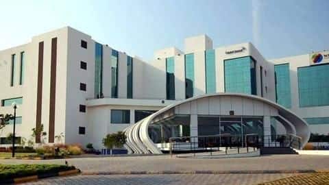 कोरोना वायरस के खिलाफ लड़ाई में उतरी विप्रो, COVID-19 अस्पताल बनाने के लिए दिया पुणे कैंपस कोरोना वायरस के खिलाफ लड़ाई में उतरी विप्रो, COVID-19 अस्पताल बनाने के लिए दिया पुणे कैंपस