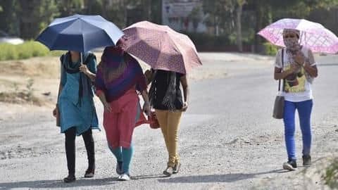 मैदानी इलाकों में गर्मी ने तोड़े सारे रिकॉर्ड, राहत पाने ठंडे इलाकों में जा रहे लोग मैदानी इलाकों में गर्मी ने तोड़े सारे रिकॉर्ड, राहत पाने ठंडे इलाकों में जा रहे लोग