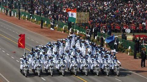 गणतंत्र दिवस परेड 2020: यहां जाने वह सब कुछ जो आप जानना चाहते हैं! गणतंत्र दिवस परेड 2020: यहां जाने वह सब कुछ जो आप जानना चाहते हैं!