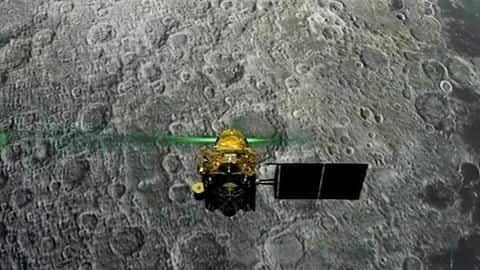 चंद्रयान-2: विक्रम लैंडर से कैसे टूटा संपर्क, ISRO इन तरीकों से लगाएगा पता चंद्रयान-2: विक्रम लैंडर से कैसे टूटा संपर्क, ISRO इन तरीकों से लगाएगा पता
