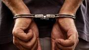 बिना हेलमेट बाइक चला रहे पुलिसवाले को रोकना पड़ा महंगा, गिरफ्तार हुआ युवक