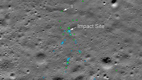 NASA ने मंगलवार को जारी की थी विक्रम के मलबे की तस्वीर NASA ने मंगलवार को जारी की थी विक्रम के मलबे की तस्वीर