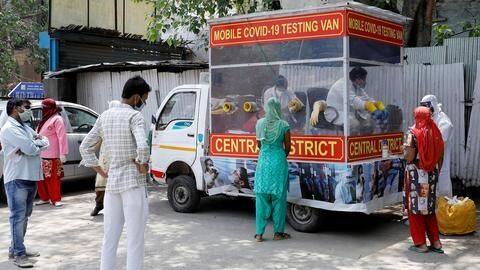 कोरोना वायरस: देश में बीते 24 घंटों में मिले 34,884 नए मरीज, 671 मौतें कोरोना वायरस: देश में बीते 24 घंटों में मिले 34,884 नए मरीज, 671 मौतें
