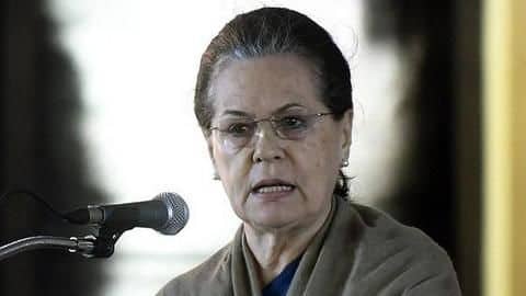 सोनिया गांधी का संदेश- कोरोना वायरस के खिलाफ लड़ाई में देश के साथ है कांग्रेस सोनिया गांधी का संदेश- कोरोना वायरस के खिलाफ लड़ाई में देश के साथ है कांग्रेस