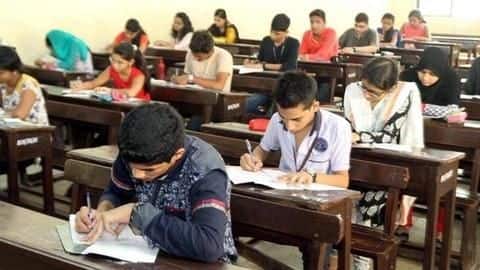 NEET: सुप्रीम कोर्ट का बड़ा फैसला, परीक्षा दे सकेंगे 25 साल से ज्यादा उम्र के विद्यार्थी NEET: सुप्रीम कोर्ट का बड़ा फैसला, परीक्षा दे सकेंगे 25 साल से ज्यादा उम्र के विद्यार्थी