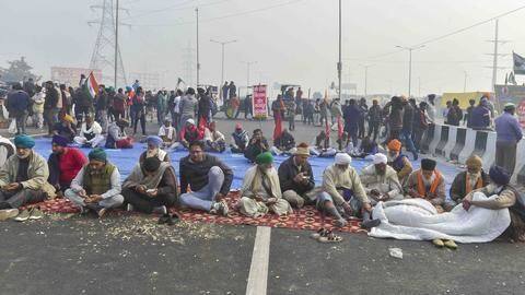 किसान आंदोलन: दिल्ली, उत्तराखंड और उत्तर प्रदेश में 6 फरवरी को नहीं होगा चक्का जाम- टिकैत किसान आंदोलन: दिल्ली, उत्तराखंड और उत्तर प्रदेश में 6 फरवरी को नहीं होगा चक्का जाम- टिकैत