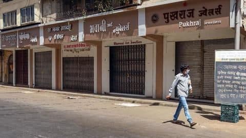 लॉकडाउन में भारतीय अरबपतियों की घट रही संपत्ति, केवल यह अरबपति हो रहा अमीर लॉकडाउन में भारतीय अरबपतियों की घट रही संपत्ति, केवल यह अरबपति हो रहा अमीर