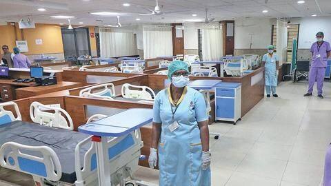 अहमदाबाद: COVID-19 अस्पताल में धर्म के आधार पर बनाए गए वार्ड, डॉक्टर बोले- सरकार का फैसला अहमदाबाद: COVID-19 अस्पताल में धर्म के आधार पर बनाए गए वार्ड, डॉक्टर बोले- सरकार का फैसला