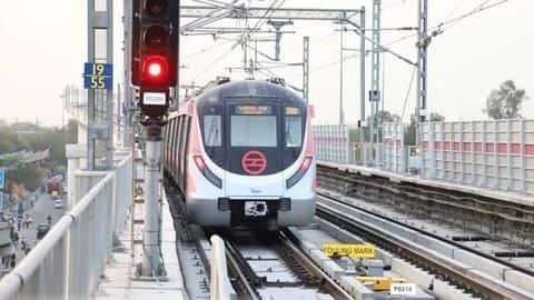अगले साल मई से बिना ड्राइवर दौड़ेगी दिल्ली मेट्रो, होंगे ये बदलाव अगले साल मई से बिना ड्राइवर दौड़ेगी दिल्ली मेट्रो, होंगे ये बदलाव