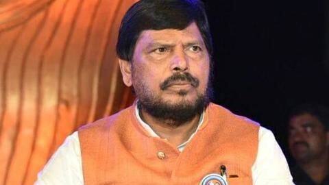 रामदास अठावले की पाकिस्तान को धमकी, कहा- इमरान भलाई चाहते हैं तो भारत को सौंपे PoK रामदास अठावले की पाकिस्तान को धमकी, कहा- इमरान भलाई चाहते हैं तो भारत को सौंपे PoK