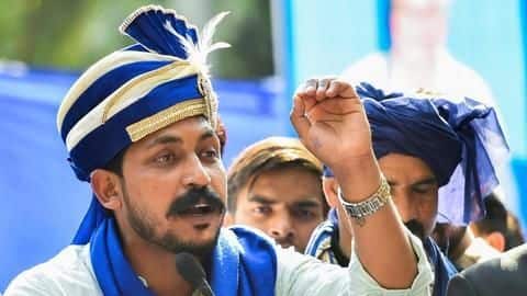 सुप्रीम कोर्ट पहुंचे चंद्रशेखर आजाद, कपिल मिश्रा पर लगाया दिल्ली में हिंसा भड़काने का आरोप सुप्रीम कोर्ट पहुंचे चंद्रशेखर आजाद, कपिल मिश्रा पर लगाया दिल्ली में हिंसा भड़काने का आरोप