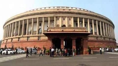 सामान्य वर्ग को आरक्षणः संसद से विधेयक पारित, अब राष्ट्रपति की मंजूरी का इंतजार सामान्य वर्ग को आरक्षणः संसद से विधेयक पारित, अब राष्ट्रपति की मंजूरी का इंतजार