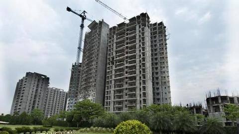 रियल एस्टेट में GST दरें कम करने की तैयारी, घर खरीदना होगा सस्ता रियल एस्टेट में GST दरें कम करने की तैयारी, घर खरीदना होगा सस्ता
