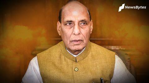 लद्दाख की घटना को लेकर रक्षा मंत्री ने की CDS और सेना प्रमुखों के साथ बैठक लद्दाख की घटना को लेकर रक्षा मंत्री ने की CDS और सेना प्रमुखों के साथ बैठक