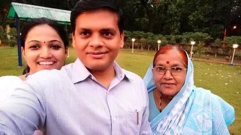 जानें राजेश ने कैसे तय किया ब्रेड बेचने वाले से IAS अधिकारी बनने तक का सफर जानें राजेश ने कैसे तय किया ब्रेड बेचने वाले से IAS अधिकारी बनने तक का सफर